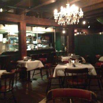 Boars Head Grill - Here for a fun mid week get away.. This restaurant is almost 50 years old.. Cool - Seafood Near Me - Savannah, Georgia