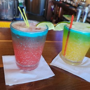 Bowles Burritos - Strawberry and mango margaritas - Mexican Near Me - Kailua, Hawaii