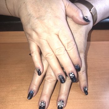 Cindy's Nails - Winter nails! - Nail Salons Near Me - Redondo Beach, California