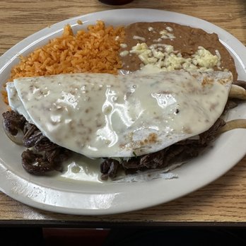 Los Ranchitos - Los Ranchitos Cheesesteak - Mexican Near Me - Geneseo, Illinois