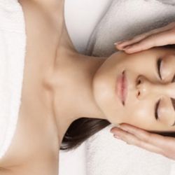 Angelique - Facial Treatment