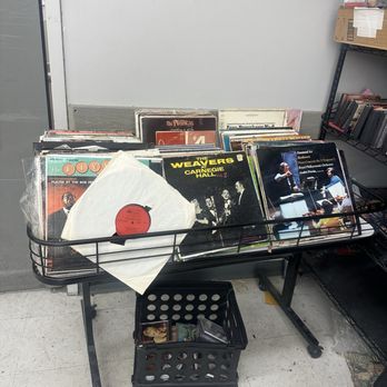 Goodwill Bellevue - Thrift Stores Near Me - Bellevue, Kentucky