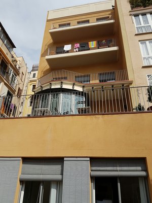 Sant Jordi Hostels Rock Palace by null