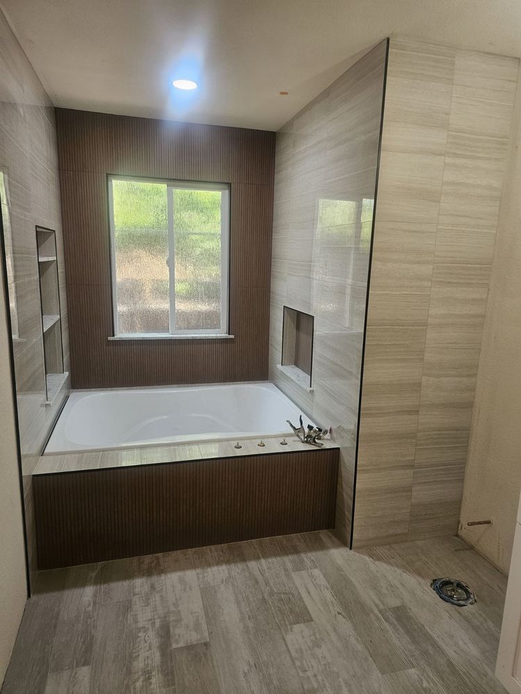 Slide of Padillas Construction