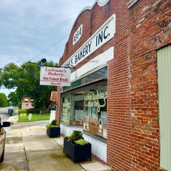 Lejeune's Bakery - Bakeries Near Me - Jeanerette, Louisiana Lejeune's Bakery - Bakeries Near Me - Jeanerette, Louisiana