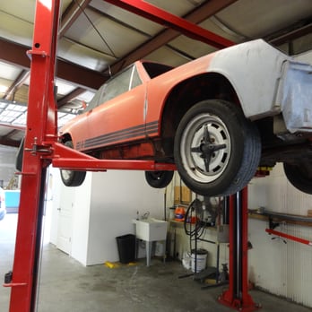 J R Body & Frame - 1975 Porsche work in progress - Body Shops Near Me - Durham, North Carolina J R Body & Frame - 1975 Porsche work in progress - Body Shops Near Me - Durham, North Carolina