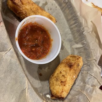 Gussie's - Mozzarella cheese sticks. Never frozen. 10 out of 10. - American Near Me - Foley, Alabama Gussie's - Mozzarella cheese sticks. Never frozen. 10 out of 10. - American Near Me - Foley, Alabama