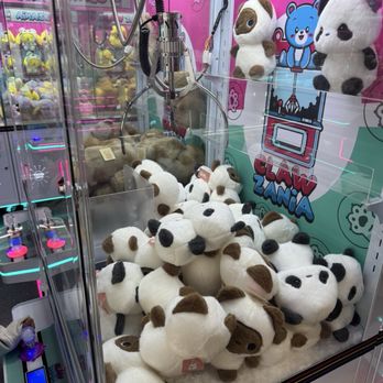 ClawZania - Arcades Near Me - Haltom City, Texas ClawZania - Arcades Near Me - Haltom City, Texas