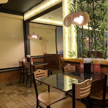 Hiro Ramen & Tea - Dining hall - Ramen Near Me - Columbus, Ohio