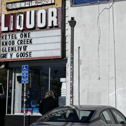 Hillhurst Liquor