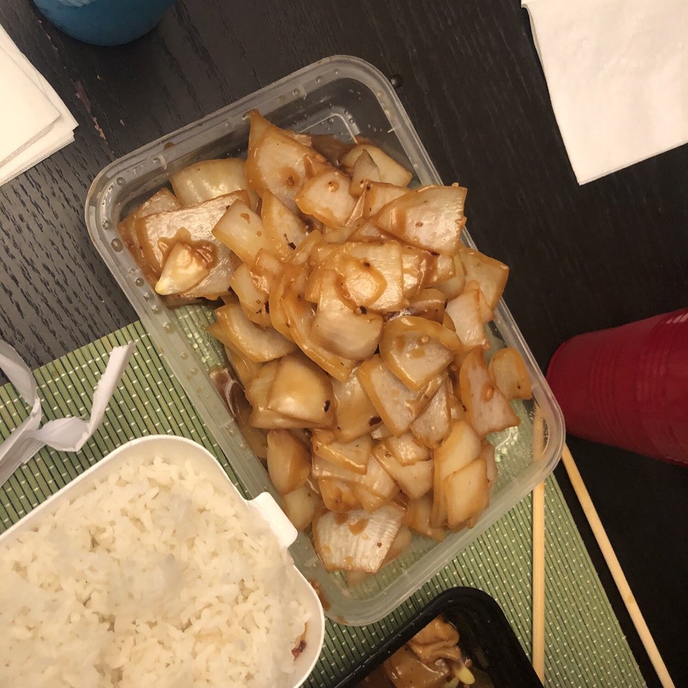 Kiyomi Sushi - Schezuan Chicken (all onions, no chicken) - Sushi Bars Near Me - Bel Air, Maryland Kiyomi Sushi - Schezuan Chicken (all onions, no chicken) - Sushi Bars Near Me - Bel Air, Maryland