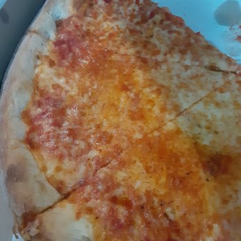 IL Castello - Pizza Near Me - Barryville, New York