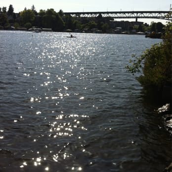 Agua Verde Cafe - Agua Verde & Paddle Club - Mexican Near Me - Seattle, Washington
