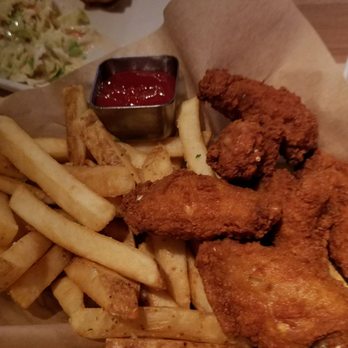 Bailiwick - Tasty wings and fries - Gastropubs Near Me - Las Vegas, Nevada