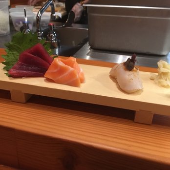 O-Ku - Tuna and salmon sashimi with a scallop nigiri. - Sushi Bars Near Me - Washington, DC, District of Columbia