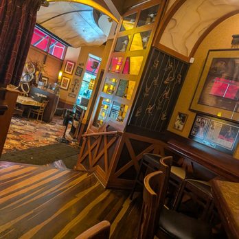 Carolina Kitchen Bar & Grill - Bar area - Soul Food Near Me - Hyattsville, Maryland