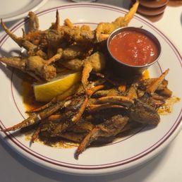 Crab claws 1 l/2 fried and 1/2 sautéed Crab claws 1 l/2 fried and 1/2 sautéed
