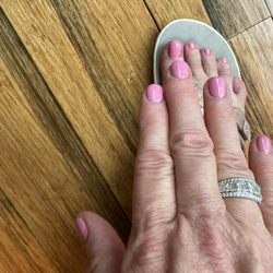 Cozy Nails - No chip manicure and pedicure