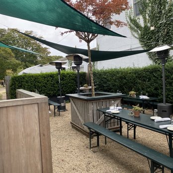 Shippy's Restaurant - Southampton - Outdoor seating - German Near Me - Southampton, New York Shippy's Restaurant - Southampton - Outdoor seating - German Near Me - Southampton, New York