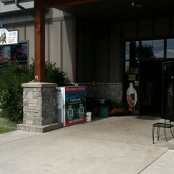 Pop's Country Store