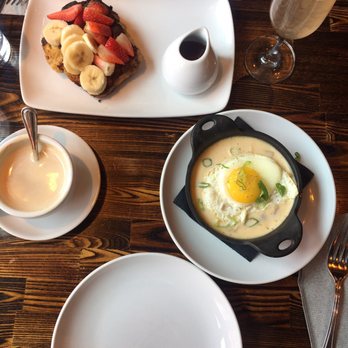 Bacari GDL - French toast and chorizo hash - Mediterranean Near Me - Glendale, California