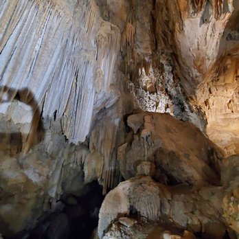 Lake Shasta Caverns - Landmarks & Historical Buildings Near Me - Lakehead, California