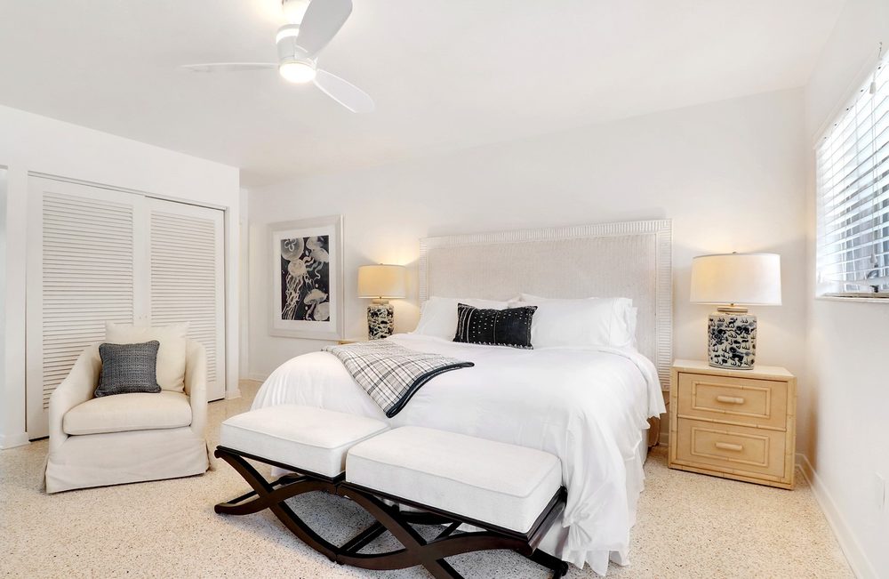 Old Naples Vacation Rentals (Various)