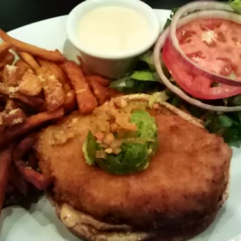 Veggie Grill by Next Level - Santa Fe Burger with Sweetheart Fries - Vegan Near Me - Seattle, Washington Veggie Grill by Next Level - Santa Fe Burger with Sweetheart Fries - Vegan Near Me - Seattle, Washington