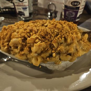 Copper Pig Brewery - Pulled pork mac and cheese - Breweries Near Me - Lancaster, New Hampshire Copper Pig Brewery - Pulled pork mac and cheese - Breweries Near Me - Lancaster, New Hampshire