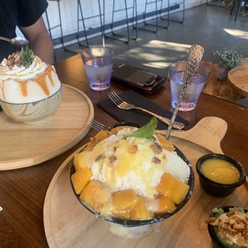 U :Dessert Story - Mango Sticky Rice Bingsoo and Millionaire's bacon Bingsoo - Desserts Near Me - Berkeley, California U :Dessert Story - Mango Sticky Rice Bingsoo and Millionaire's bacon Bingsoo - Desserts Near Me - Berkeley, California