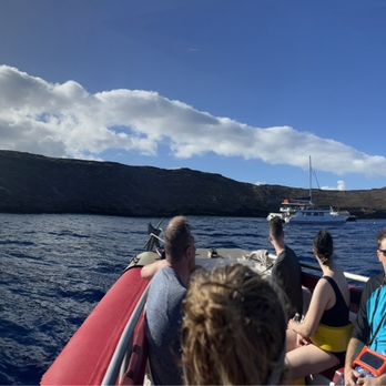 Makena Coast Charters - Panoramic photo at Molokini Crater - Boat Charters Near Me - Kihei, Hawaii Makena Coast Charters - Panoramic photo at Molokini Crater - Boat Charters Near Me - Kihei, Hawaii