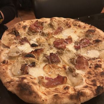 La Parolaccia Osteria - Romana pizza - Italian Near Me - Long Beach, California La Parolaccia Osteria - Romana pizza - Italian Near Me - Long Beach, California