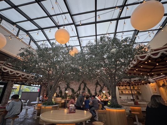 Small Cheval- Rosemont by null