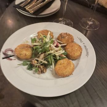Vanderpump A Paris - Goat cheese cakes! Yummmm! - French Near Me - Las Vegas, Nevada Vanderpump A Paris - Goat cheese cakes! Yummmm! - French Near Me - Las Vegas, Nevada
