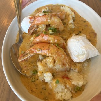 Bear Branch Tavern - Shrimp Grits - New American Near Me - Vienna, Virginia