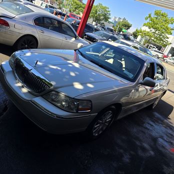LA Auto Repair - LA Auto Repair located at 139-43 Queens Blvd, Briarwood, NY 11435 - Auto Repair Near Me - Jamaica, New York