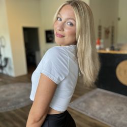 Total Knockout Salon - Women's haircut and highlight