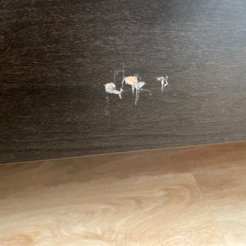 Zapt Movers - Plywood on bed got scratched - Movers Near Me - Hayward, California Zapt Movers - Plywood on bed got scratched - Movers Near Me - Hayward, California