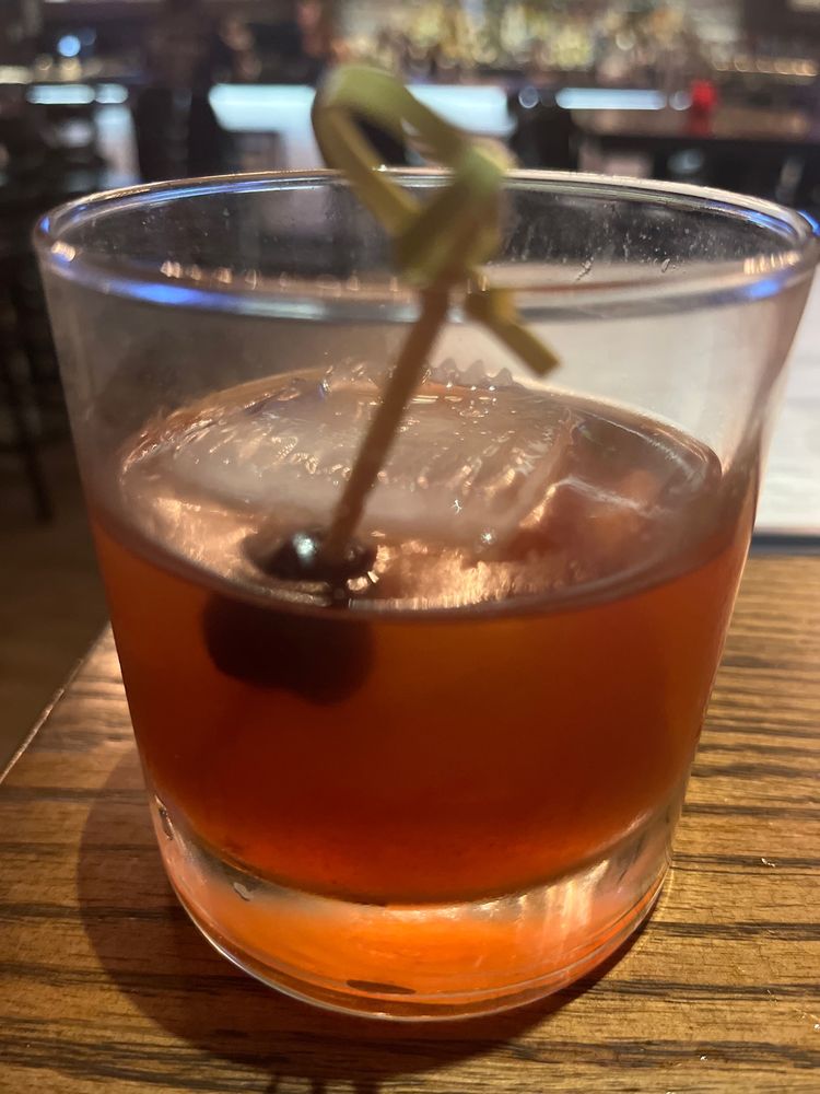 State & Main Kitchen & Bar