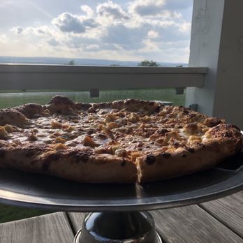 Scale House Brewery - Chicken wing full size pizza - Breweries Near Me - Hector, New York Scale House Brewery - Chicken wing full size pizza - Breweries Near Me - Hector, New York