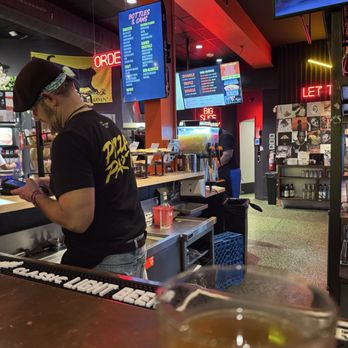 Mikey's Late Night Slice - Pizza Near Me - Dayton, Ohio Mikey's Late Night Slice - Pizza Near Me - Dayton, Ohio