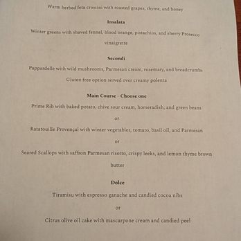 Reunion Family Barbecue - New Year's Eve 2025/6 Menu - Desserts Near Me - Spring Green, Wisconsin Reunion Family Barbecue - New Year's Eve 2025/6 Menu - Desserts Near Me - Spring Green, Wisconsin