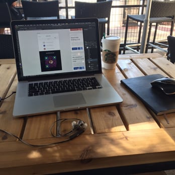 Starbucks - Coffee & Tea Near Me - Dallas, Texas