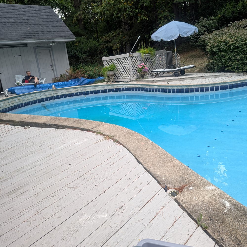 Clear Water Pools - Pool & Hot Tub Service Near Me - Hartford, Ohio