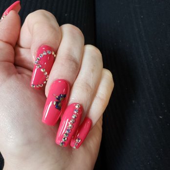Crystal Nails - Nails, diamonds - Nail Salons Near Me - Austin, Texas