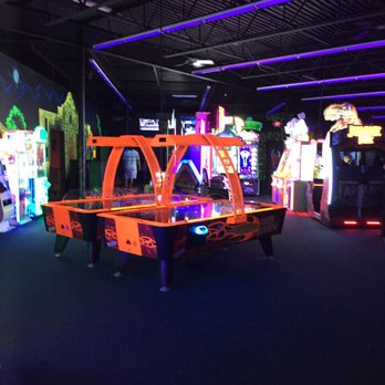 Monster Mini Golf - Arcades Near Me - San Antonio, Texas