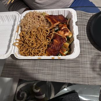Sushi Cafe - Sushi Bars Near Me - Tampa, Florida