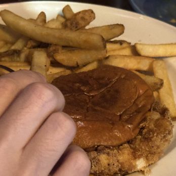 Bahama Breeze - Honey Butter Crispy Chicken Sandwich - Bars Near Me - Orlando, Florida