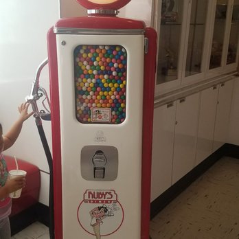 Ruby's Diner - Red gumball get you a rootbeer float - Diners Near Me - Whittier, California
