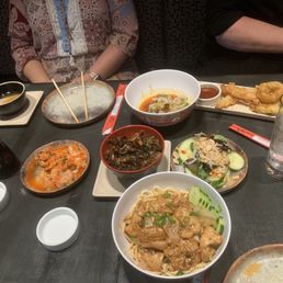 Sichuan Street Noodles